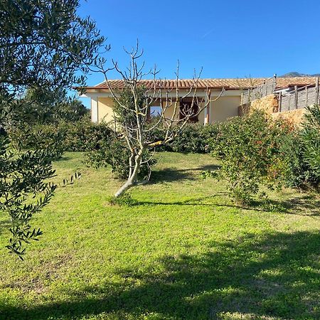 Villa Aratha Orosei Exteriör bild