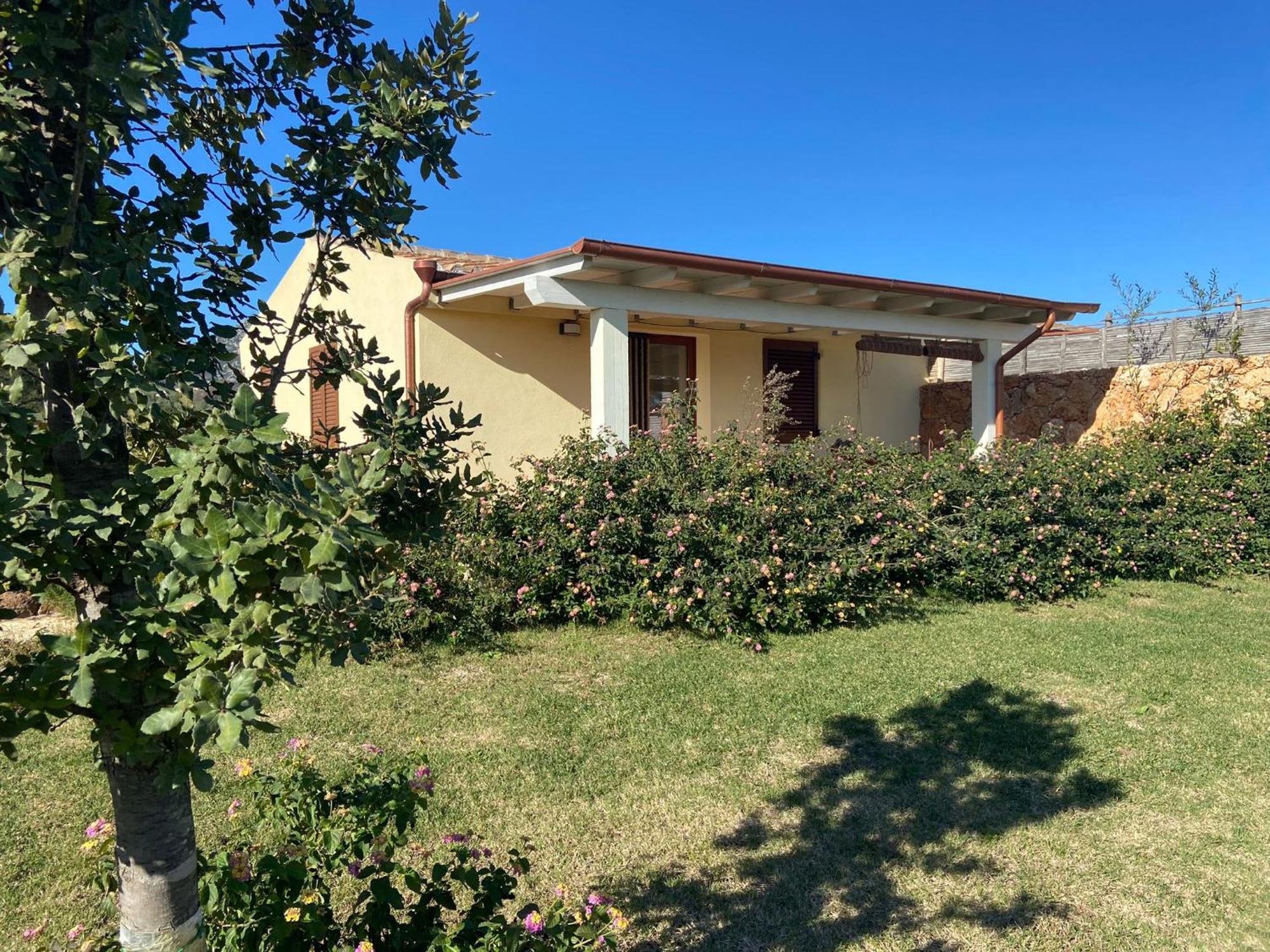 Villa Aratha Orosei Exteriör bild