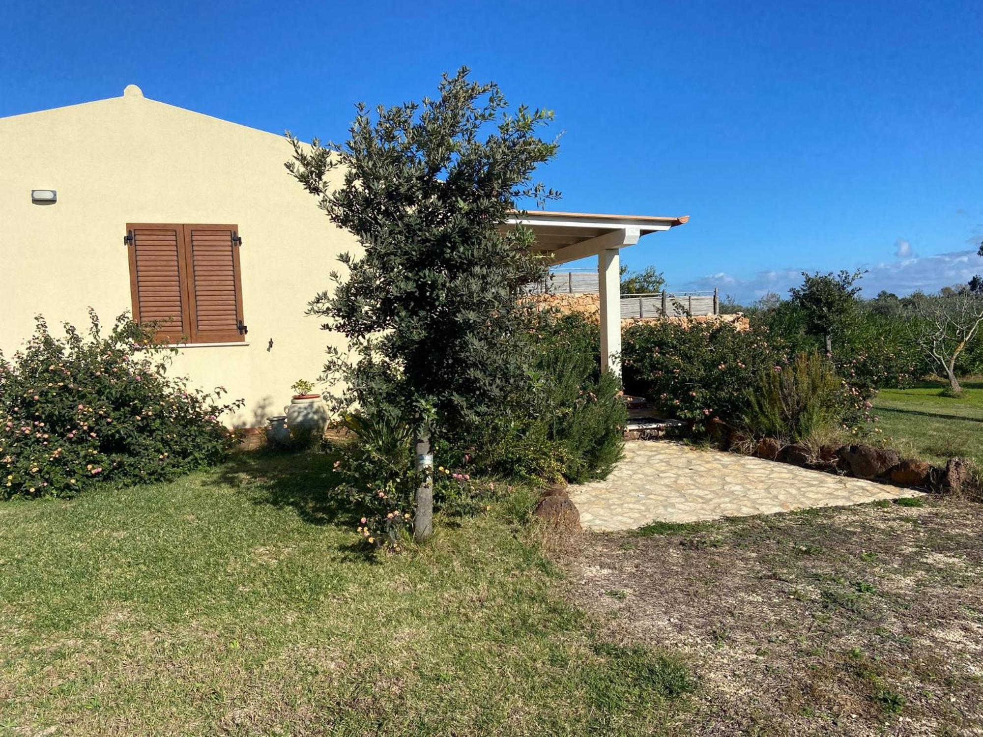 Villa Aratha Orosei Exteriör bild